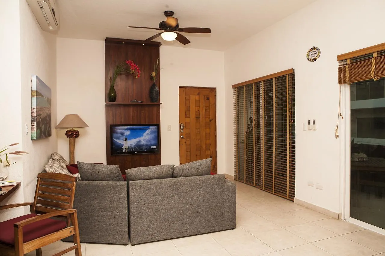 Las Olas Condominium #207 신데 델 카르멘 0*,  멕시코