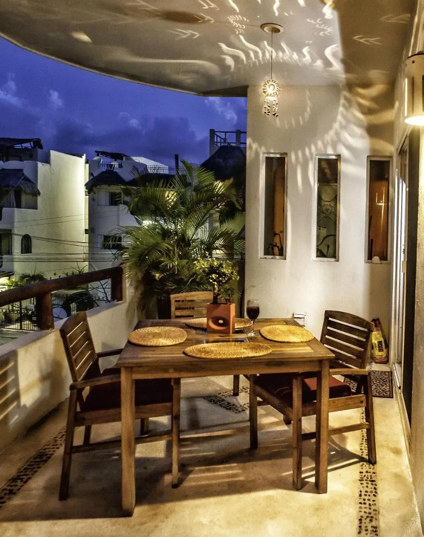 Las Olas Condominium #207 신데 델 카르멘 아파트